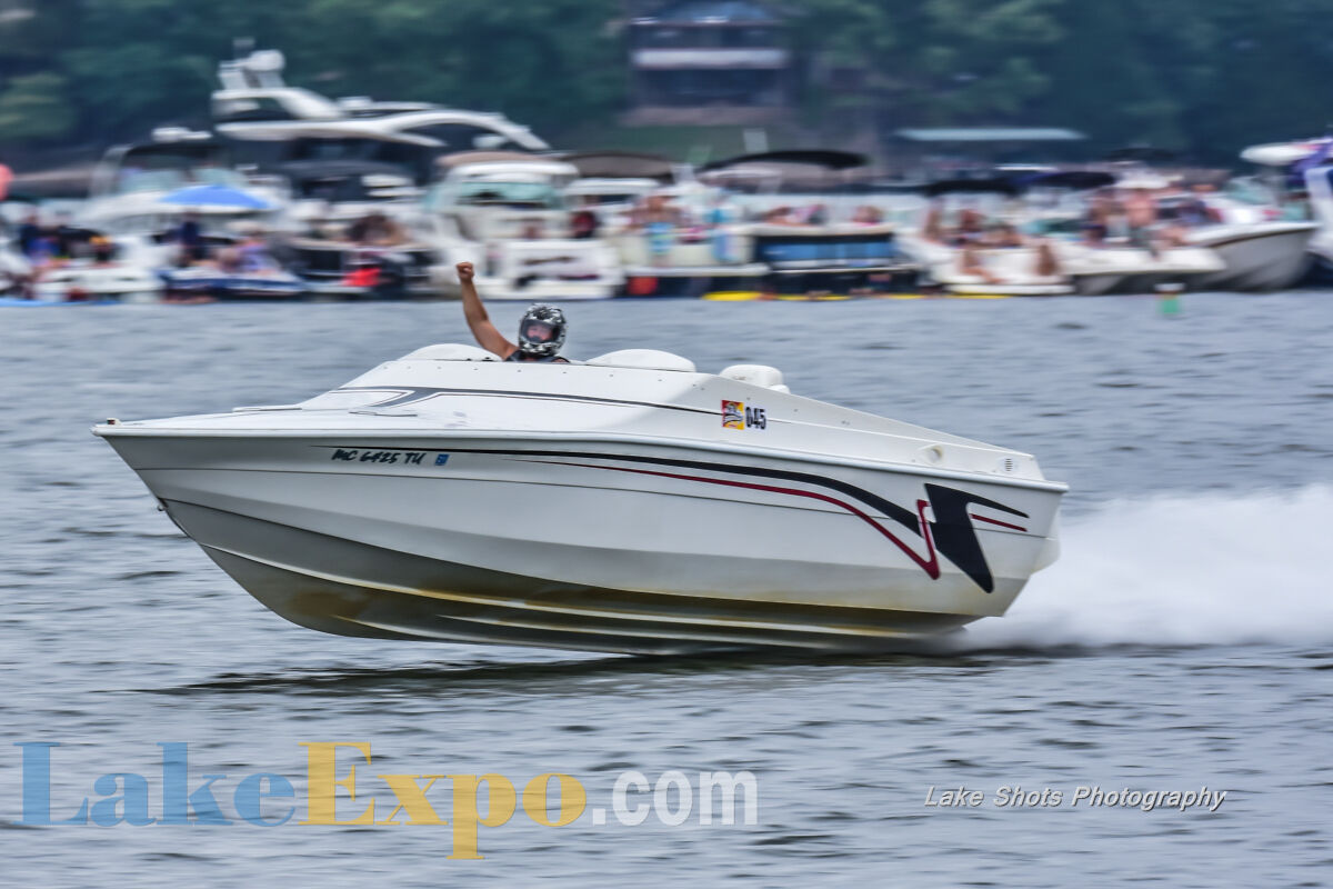 Shootout 2020 Day 2 Card 1 733.jpg